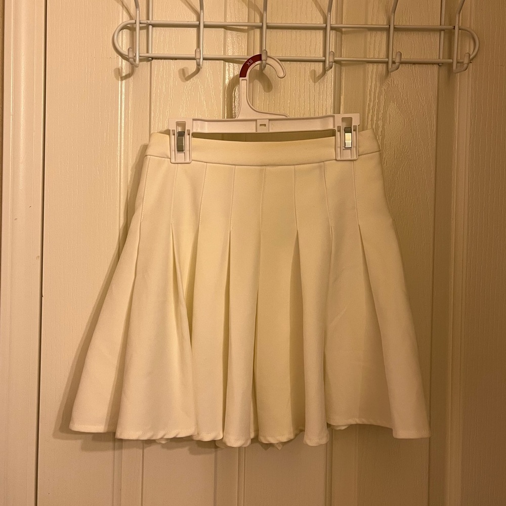 Princess Polly Pleat Skirt